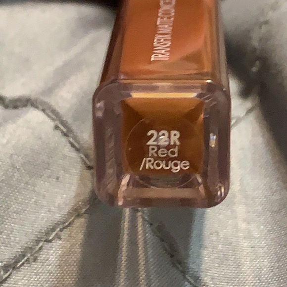 Natasha denona concealer - Picture 3 of 3